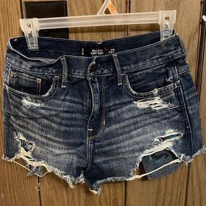 Hollister Jean shorts